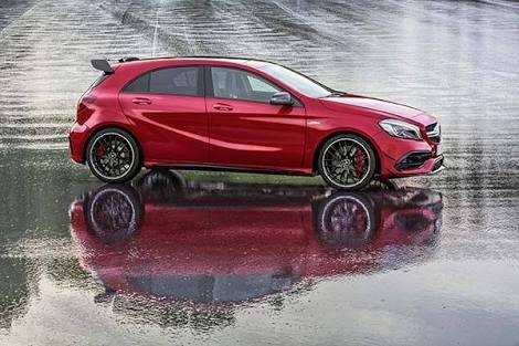 Araba alıcam sizce bmw mi mercedes mi ?