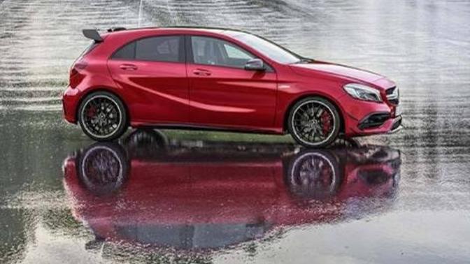 Sizce bmw mi, mercedes mi almalıyım?