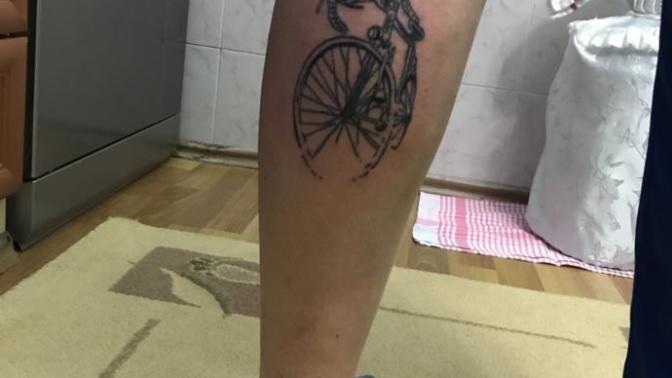 Arkadaşlar dövme yaptırdım 2 gün oldu?