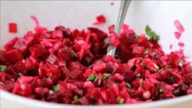 Çükündür Salatası sever misiniz? Yer misiniz?