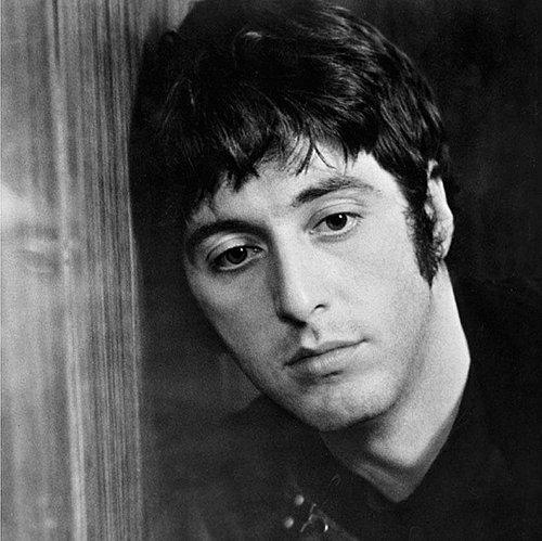 Arkadaşlar , Brad Pitt Mi Al Pacino Mu ???