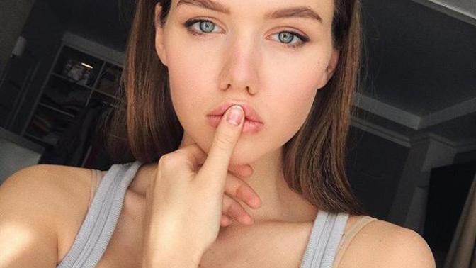 Fotoğraflara göre türk kızı mı rus kızı mı?