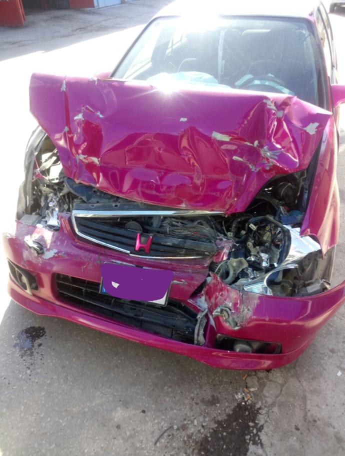 Arkadaşlar kaza yaptım ne kadara toplanır bu araç, honda civic?