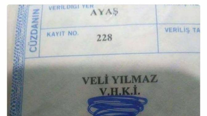 Güzel imza atar mısınız 😑😕 ?