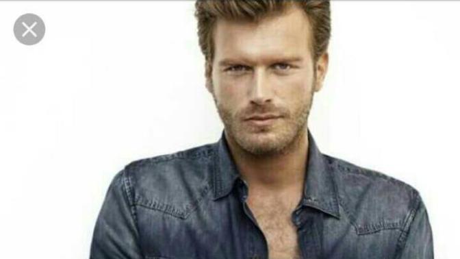 Sizce Kerem Bursin mi yoksa Kıvanç Tatlıtuğ mu daha yakışıklı?