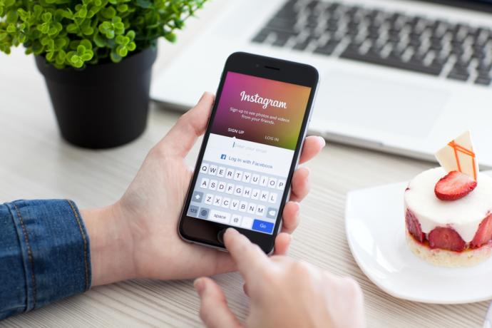 En çok mutsuz eden sosyal medya i̇nstagram olmuş. İnstagram sizi de mutsuz ediyor mu?