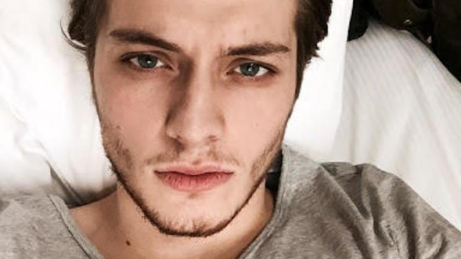 Burak Tozkoparan Mı, Ömer Samed Kurtulmuş Mu Daha Yakışıklı Sizce?