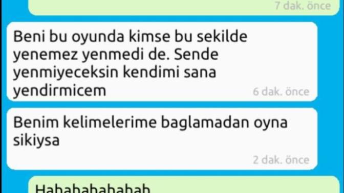 Kelimelik oyununu oynayan var mı kimse bu gece gece iyi kahkah attırdi 😂 ?