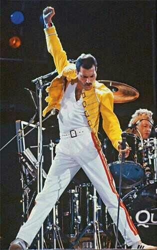 Freddie  Mercury  hakkında ne düşünüyorsunuz? ?sizce de inanılmaz  bir yetenek  değil mi???