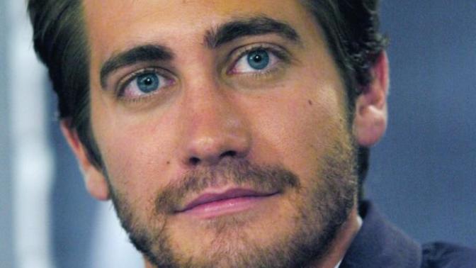 Sizce Jack Gyllenhall mı Çağlar Ertuğrul mu daha yakışıklı?