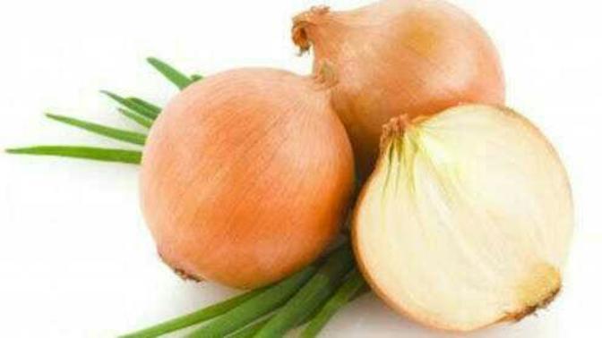 Soğan kürü yardımı ile regl olanınız var mı?