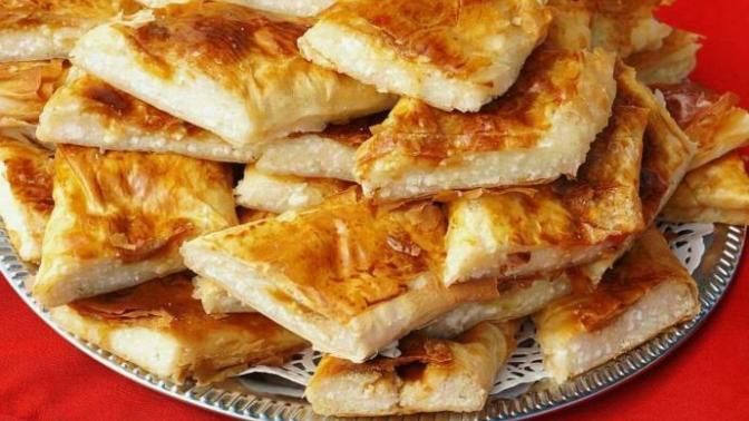 Kızlar bana börek tarifi verebilir misiniz?