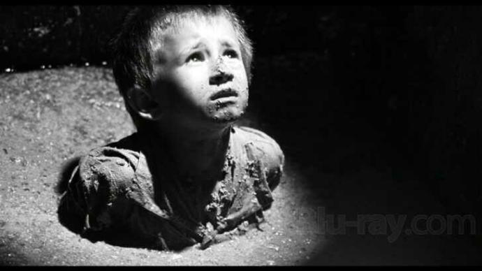 Yahudi soykırımını anlatan en iyi film(ler) nedir?