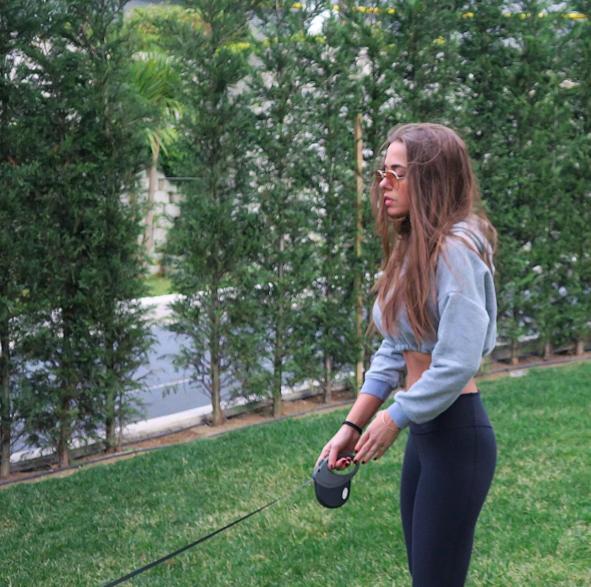 Kızlar, Aranizda Bensu Soral'a benzeyen var mı ?