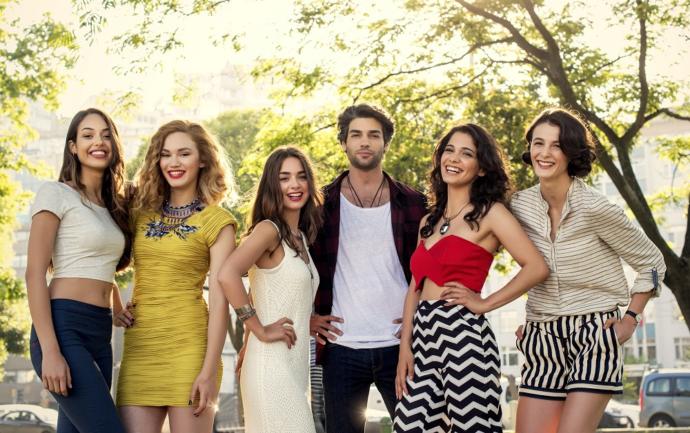 Pretty Little Liars'ın stardaki Türkçe versiyonunu izlediniz mi?