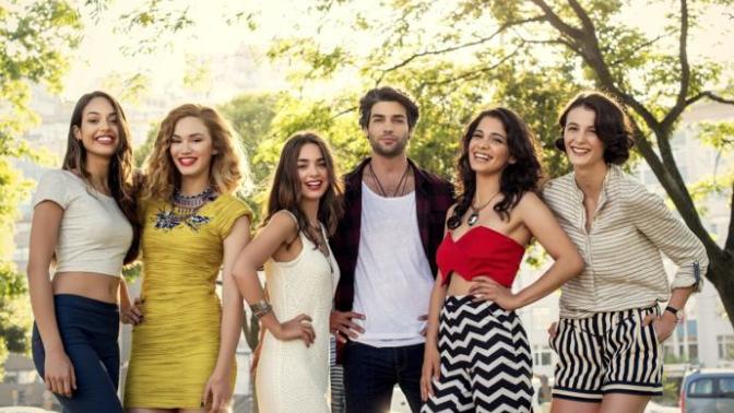 Pretty Little Liars'ın stardaki Türkçe versiyonunu izlediniz mi?