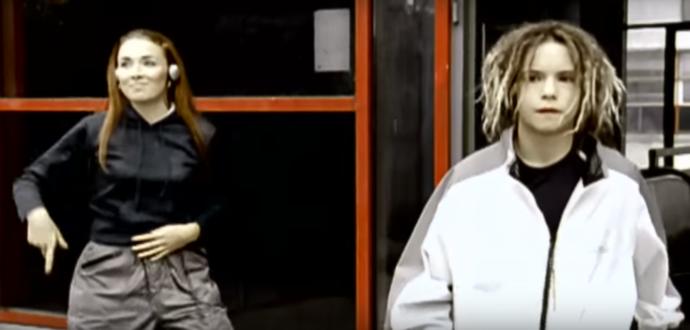 90'ların modası bol giyim ve şimdiki moda arasındaki fark?