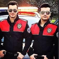 Size qöre hanqisi daha şey (yakısıkLı ) ;) ?