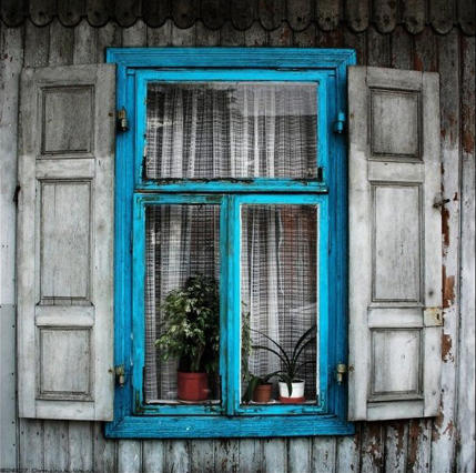 Nasıl bakarsan öyle görürsün, hayatın sana sunduğu pencerelerin hangisini daha sık kullanırsın?