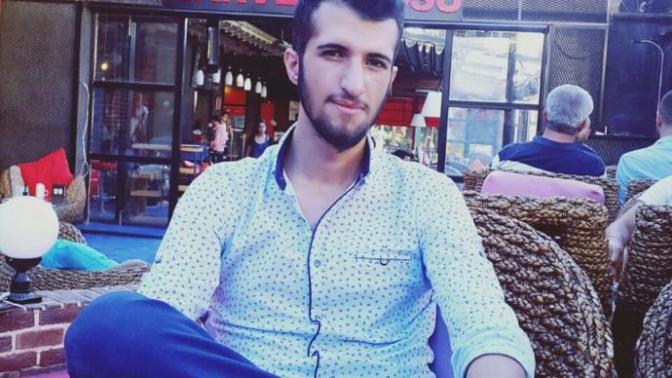 Kızlar, Zayıf ve uzun boylu erkek nasıl giyinmeli?