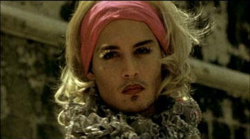 Johnny Depp Gay mi? Fotoğraflar hakkında ne düşünüyorsunuz?