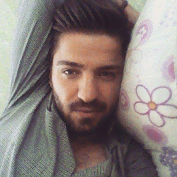 2 kız benim için kavga etse, çirkin olana ben de girişirim. Ya siz naparsiniz 😁?
