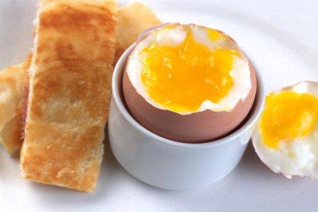 Sahanda yumurta mı rafadan yumurta mı ?