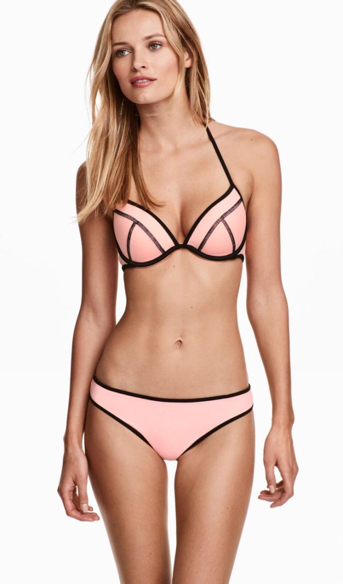 Sizce hangi bikini güzel ?
