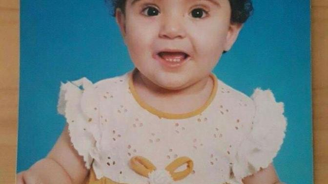 Sizce bu bebek tatlı mı?