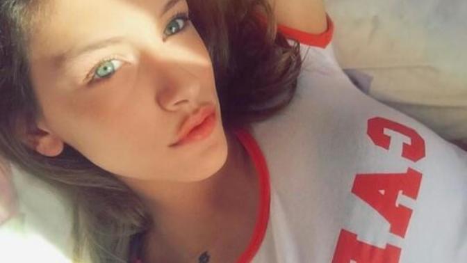 Sizce hangi kız daha güzel (Fotoğraflarda ikisi de makyajsız)?