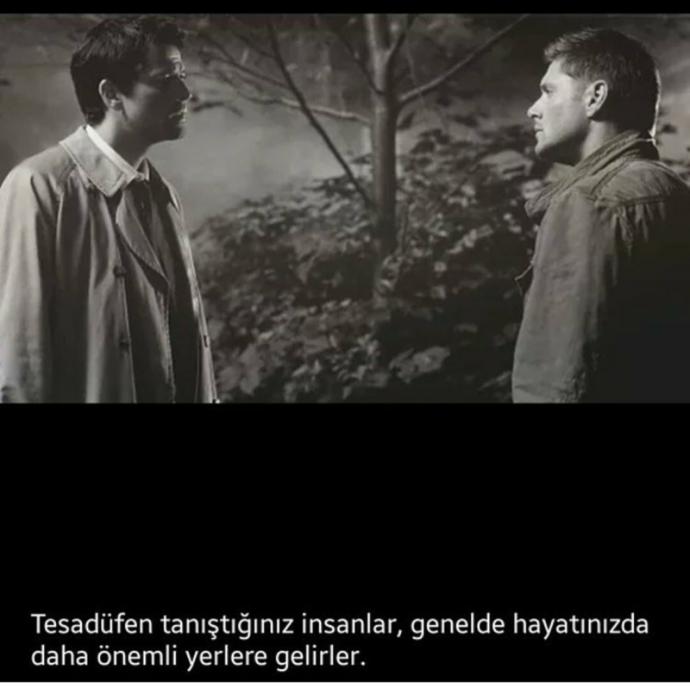 Tesadüfen tanıştığımız insanlar, genelde hayatımızda daha önemli yerlere gelirler. Size göre en güzel tanışma şekli ne?