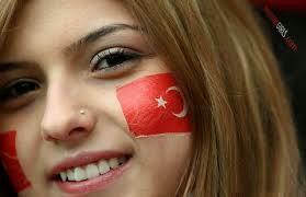 Kürt kızımı Yoksa Türk kızımı sizce??