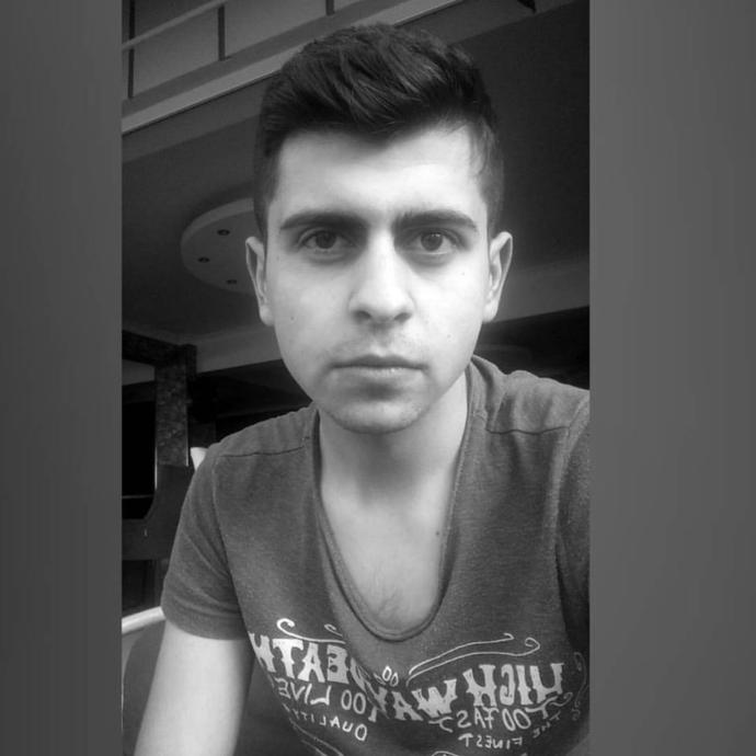 Sarımsakla sakal cıkartan var mı?