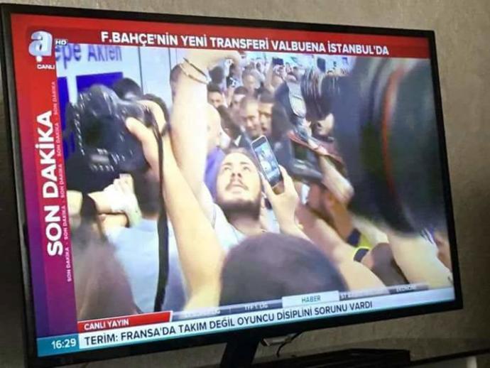 Fenerbahçenin transferi valbuena bu adam nasıl 1.67 ?
