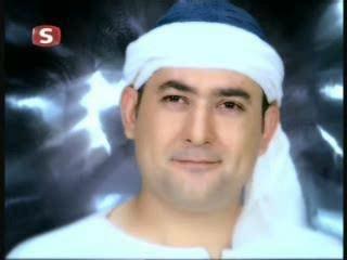 Sizce bu adam yakışıklı mı👇🏻👇🏻👇🏻👇🏻?