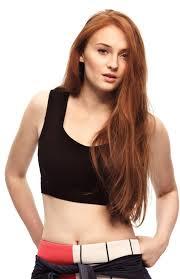 Sophie Turner sizce de çok tatlı ve güzel değil mi?