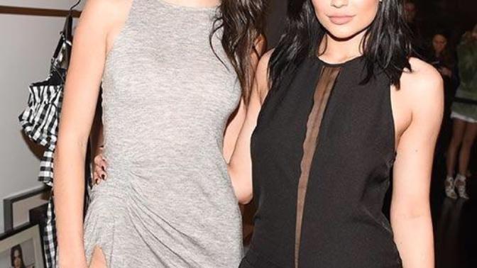 Kendall Jenner'in kız kardeşi Kylie Jenner hakkında ne düşünüyorsunuz? 
?