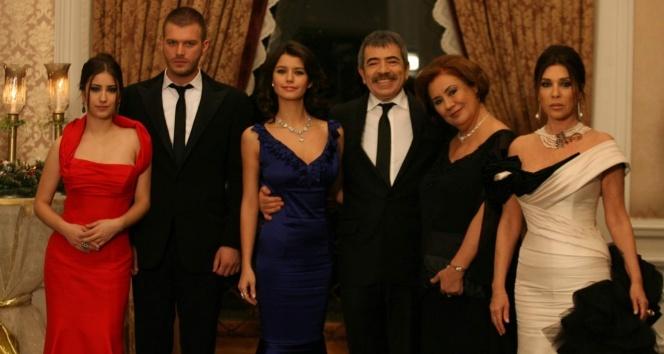 Aşkı memnu yenidenmi çekilecek 3. sezon?