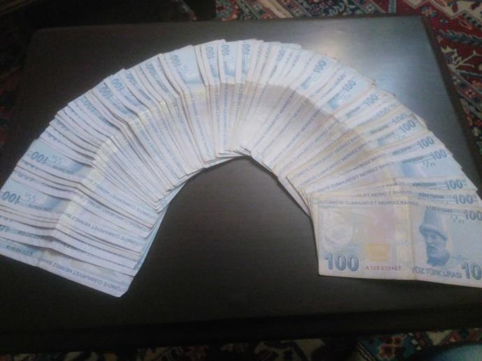 para mutluluk getiriyorsa ben niye mutlu degilim ??