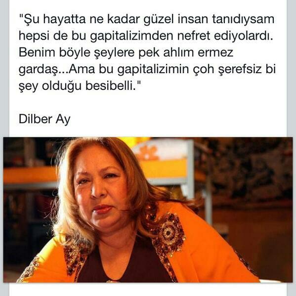 Unlu Turk dusunurlerimizden Dilber Ay'in bu gorseli hakkinda ne dusunuyorsunuz😁 ??