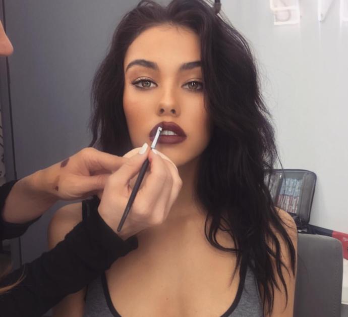 Madison Beer 1999 doğumlu, sizce kaç gösteriyor?