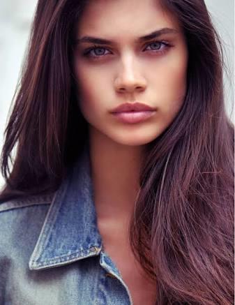 Gigi Hadid mi? Sara Sampaio mu?