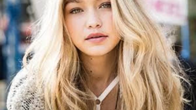 Gigi Hadid mi? Sara Sampaio mu?