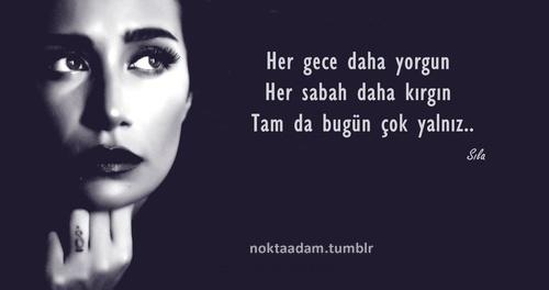 İnsan kendi kendine bunalır mı ya çok bunaldım bu hayat yoruyor beni sizde öyle mısınız ?
