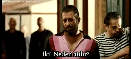 Sizin aklınızda iki soru var: Bir! Dayak nedir? İki! Neden atılır?