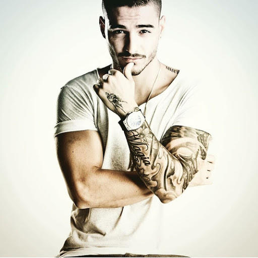 Maluma yı nasıl buluyorsunuz?  Ben çok seviyorum çok yakışıklı ve çok güzel şarkıları var :) ?