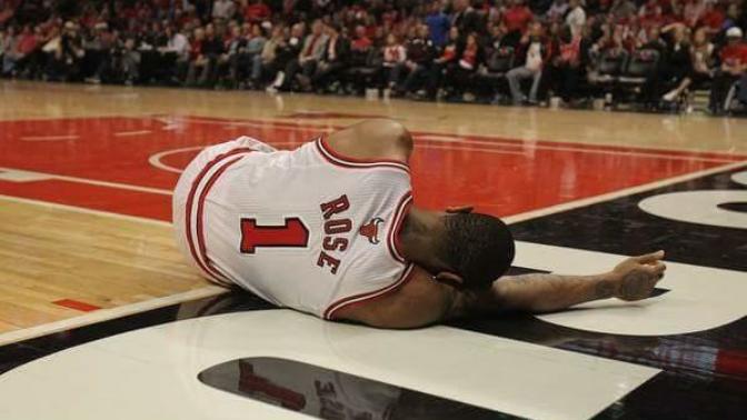 Derrick rose'un chicago bulls formasını almak istiyorum nba formalarını satan  bir  yer var mı, bilen var mı?
