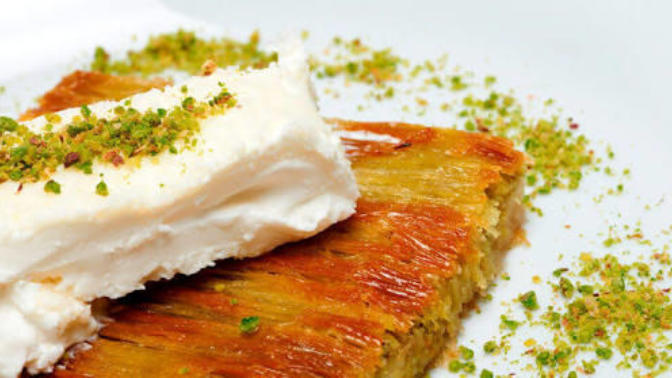 Künefe mi 😍, Kaymaklı kadayıf tatlısı mı 😍?