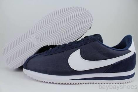 Nike cortez ayakkabı arıyorum, internette nereden bulabilirim?