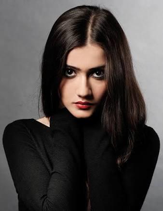 Sevda Erginci çok güzel çok hoş bir kadın 😍?